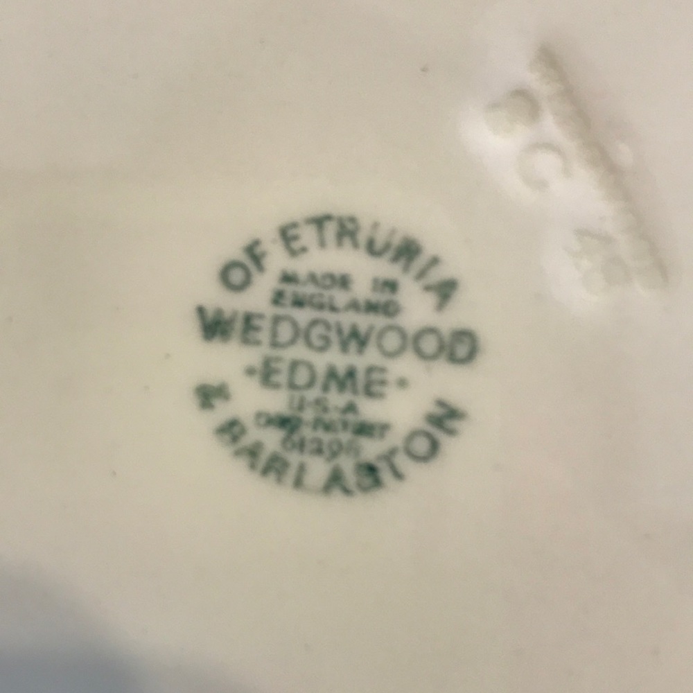 Wedgewood Edme Charger - Picture 3 of 4
